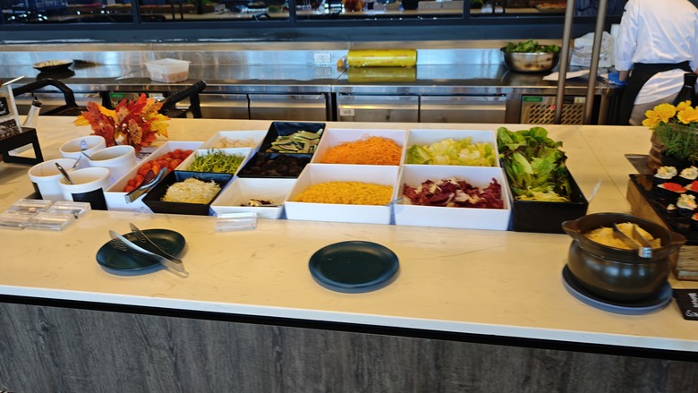 年假結束繼續吃 - 桃園和逸飯店逸市集食記分享~