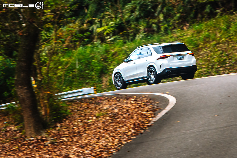 駕著Mercedes-AMG GLE 53 4MATIC+星夜版來趟南澳小旅行｜能快更能陪伴的性能休旅！