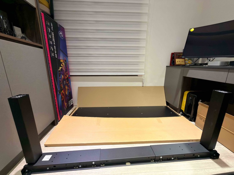 開箱&分享 IKEA升降電競桌＆Ergotron HX 螢幕支架