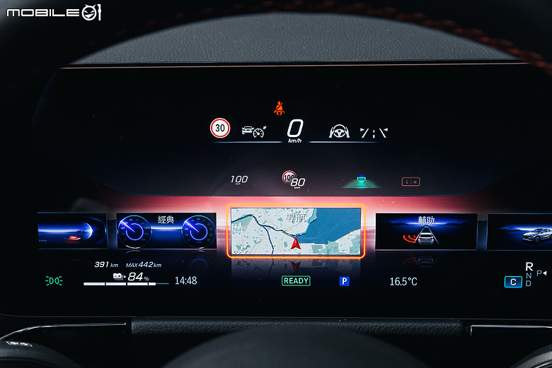駕著新年式Mercedes-Benz EQA 250+走訪落羽松景點｜配備到位的優質代步車人選！