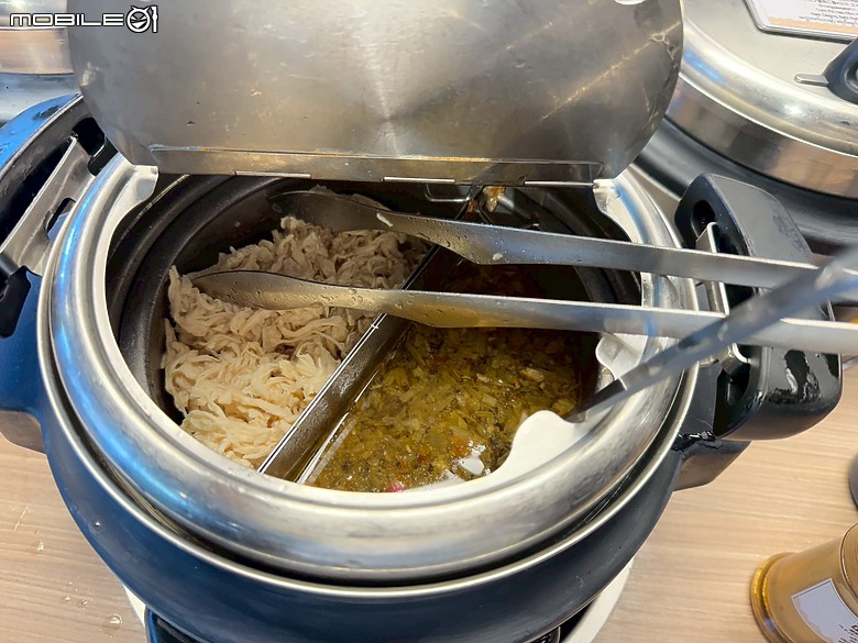 【小惡魔驫到成功】0多元的任性|在肉之間,從台味荷包蛋雞絲飯一路吃到哈根達斯 ◆ 鍋物幸福方程式