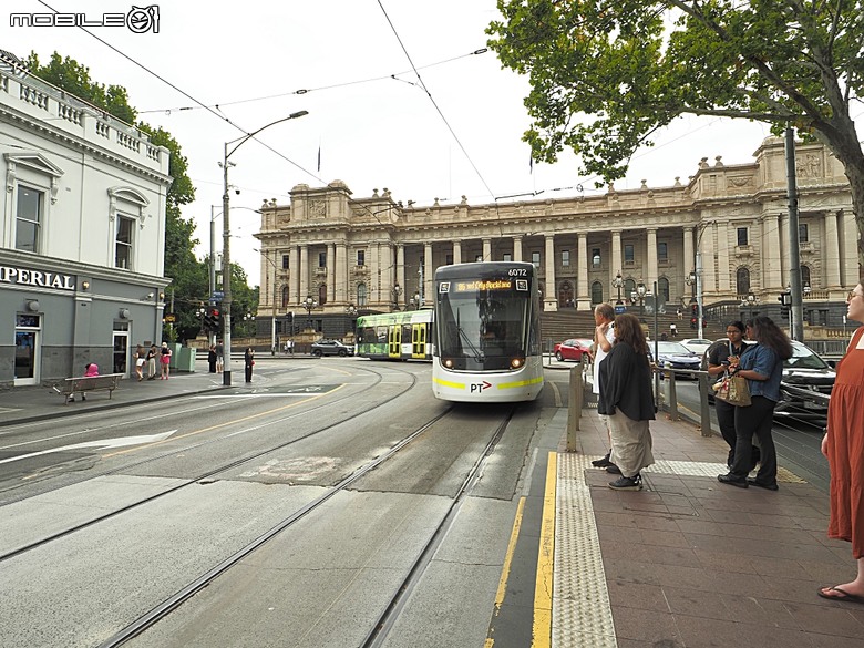 墨爾本CBD之聖巴特利爵主教座堂 (Saint Patrick's Cathedral)、皇家拱廊(Royal Arcade)、舊郵政局(Former General Post Office)、中央拱廊(Centreway Arcade)、咖啡巷(Degraves St)，附掛墨爾本經典咖啡館 Brunetti Oro Flinders Lane — 2026東澳洲四大城巡遊之墨爾本段 第2部