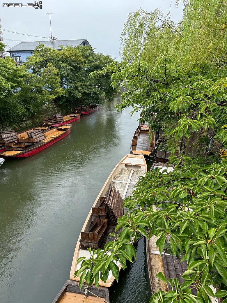 【小惡魔驫到成功】把雨聲當BGM ~ 福岡柳川遊湖與鰻魚飯 ◆ 雨天還能玩柳川嗎?實測