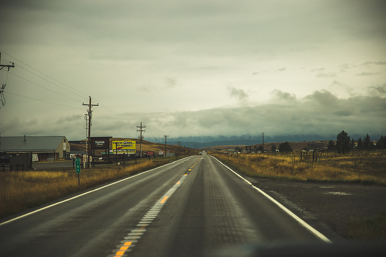 一個人一台車一路向北直到世界的盡頭 – 兩個月的公路露營旅行 – EP 9 – 最後贏的，永遠是土地 | 冰刻其形，火仍在燃，山靜靜站著