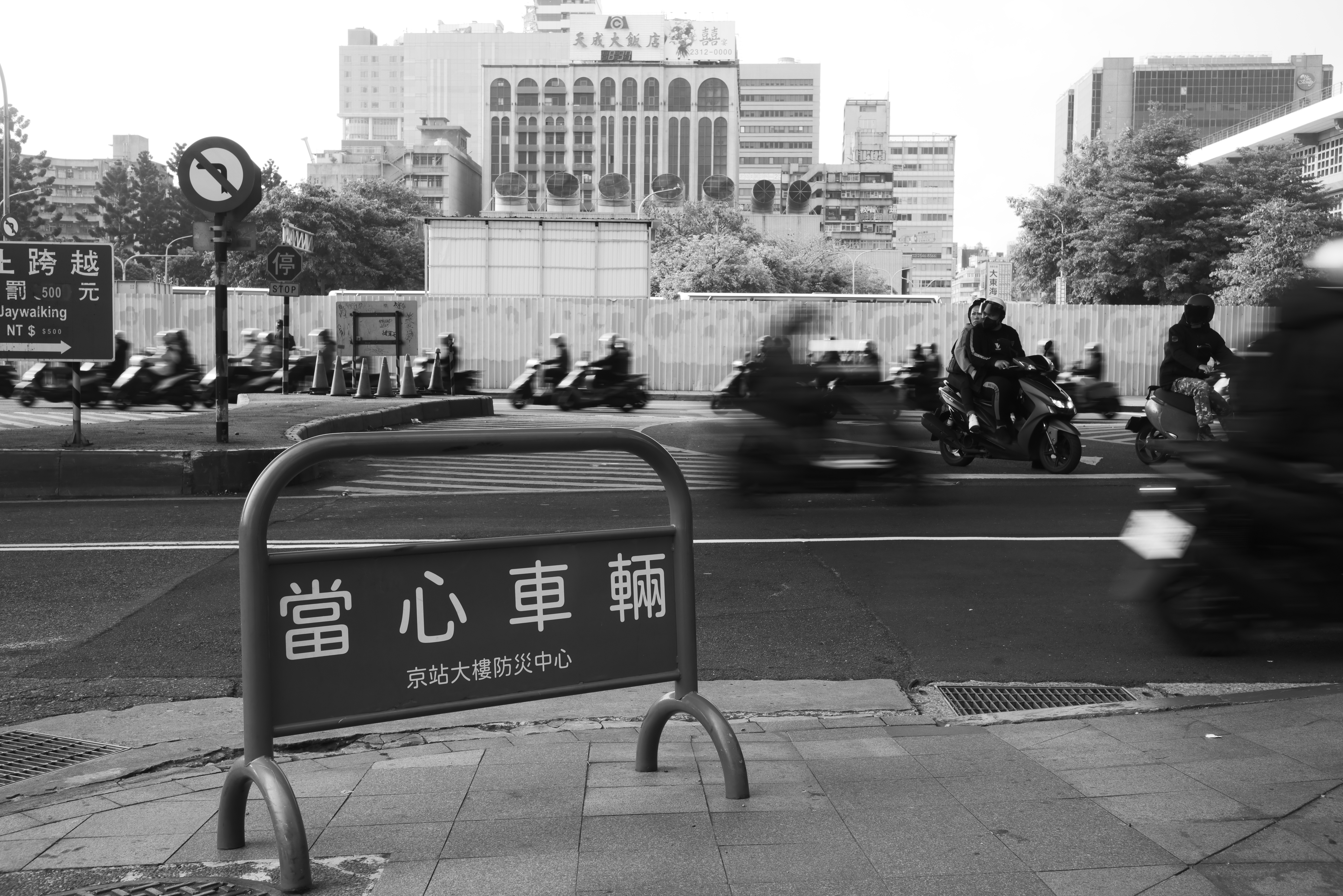 Panasonic S1R 台北捷運街拍+少數人像