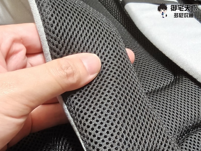 開箱｜【Targus 泰格斯】TBB66104GLR 16 吋筆電 Spring 學生後背包 - 專為學生而生，17L 大容量之作！