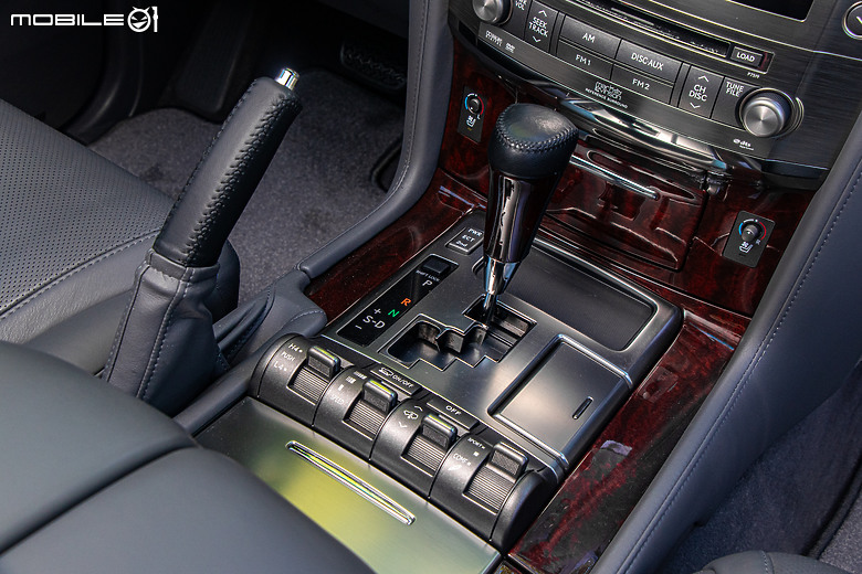 特別企劃｜當 Lexus LX 570 遇上 Infiniti QX56，一起重溫日系豪華越野車的輝煌篇章！