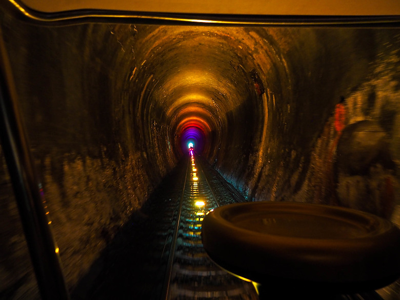 【小惡魔驫到成功】萬里奔馳 ~ 為家人的出遊笑容滾動 // Bridgestone Turanza 6