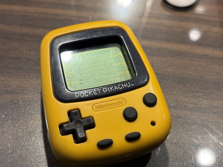 孵了30年！全新初代1996年版電子雞開箱！