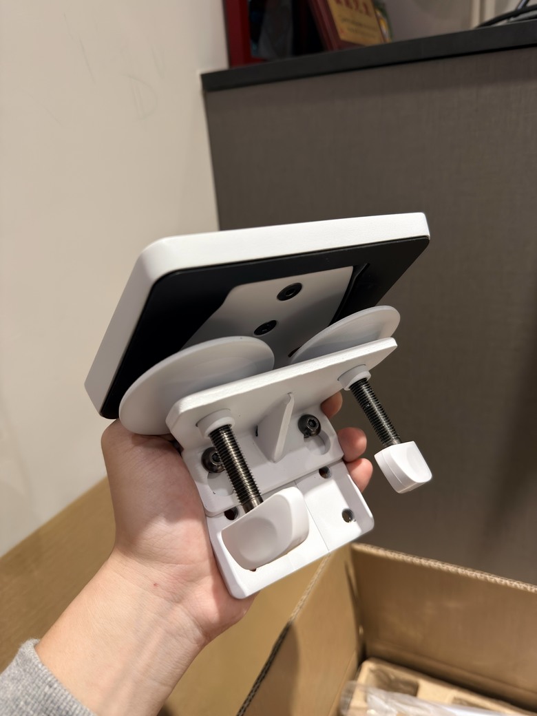 開箱&分享 IKEA升降電競桌＆Ergotron HX 螢幕支架