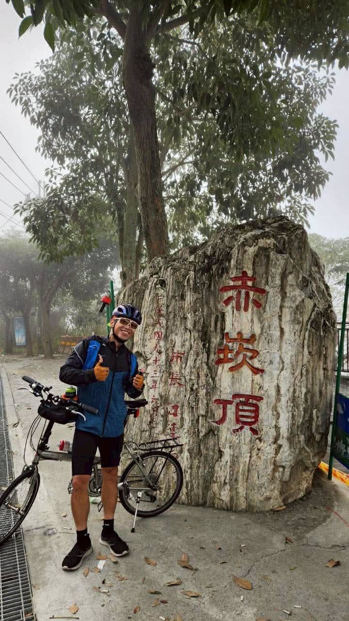 【小惡魔驫到成功】小折開箱囉!!!功學社小折座艙設計理念原來是這樣!?KHS( F20-T3F 451)小折完整介紹!!!