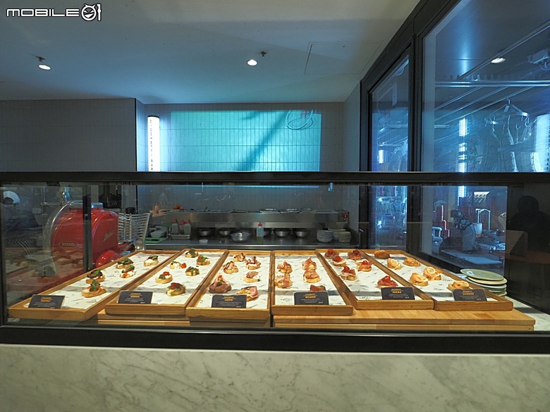 墨爾本CBD之聖巴特利爵主教座堂 (Saint Patrick's Cathedral)、皇家拱廊(Royal Arcade)、舊郵政局(Former General Post Office)、中央拱廊(Centreway Arcade)、咖啡巷(Degraves St)，附掛墨爾本經典咖啡館 Brunetti Oro Flinders Lane — 2026東澳洲四大城巡遊之墨爾本段 第2部