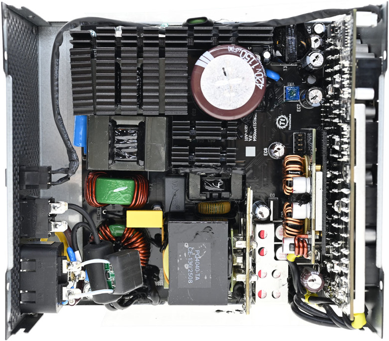 Thermaltake TOUGHPOWER TF3 1300W鈦金全模組電源開箱