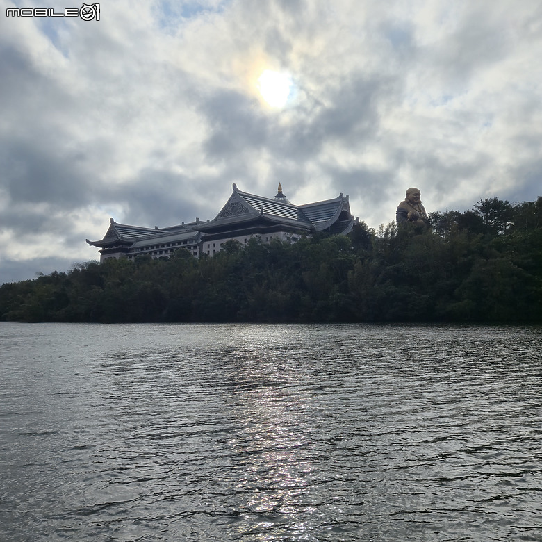 【健行】被譽為「新竹版日月潭」的峨眉湖，走了趟環湖步道，但是...!