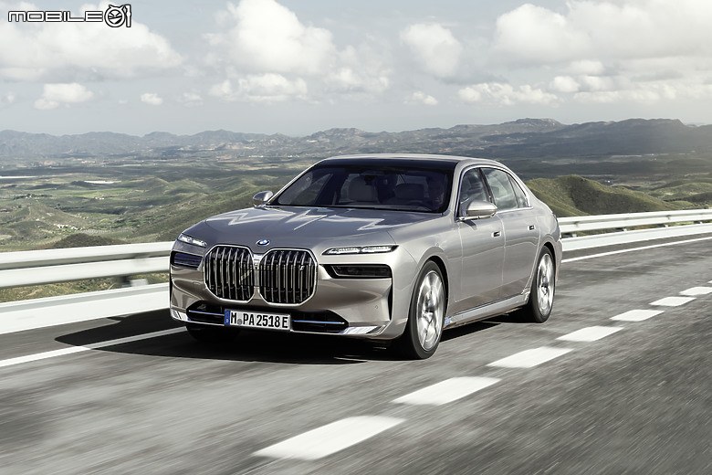 【海外新訊】BMW 各級距車型榮獲肯定,囊括全球大小汽車獎項!