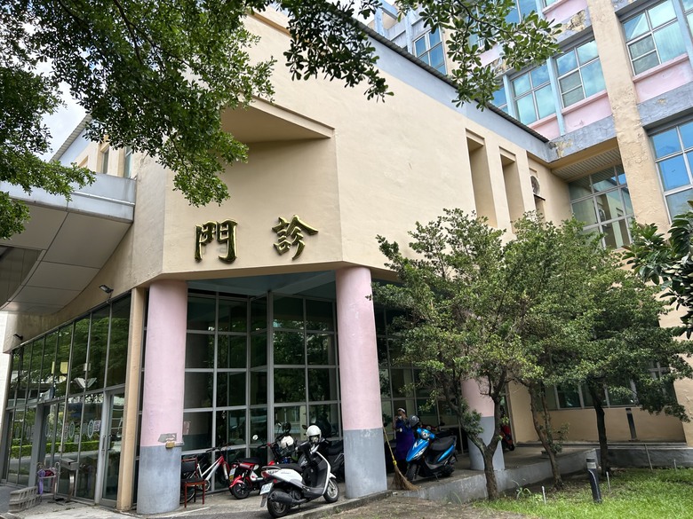 騎 訪 屏 東 龍 泉 ( 陸 戰 隊 新 訓 中 心 )