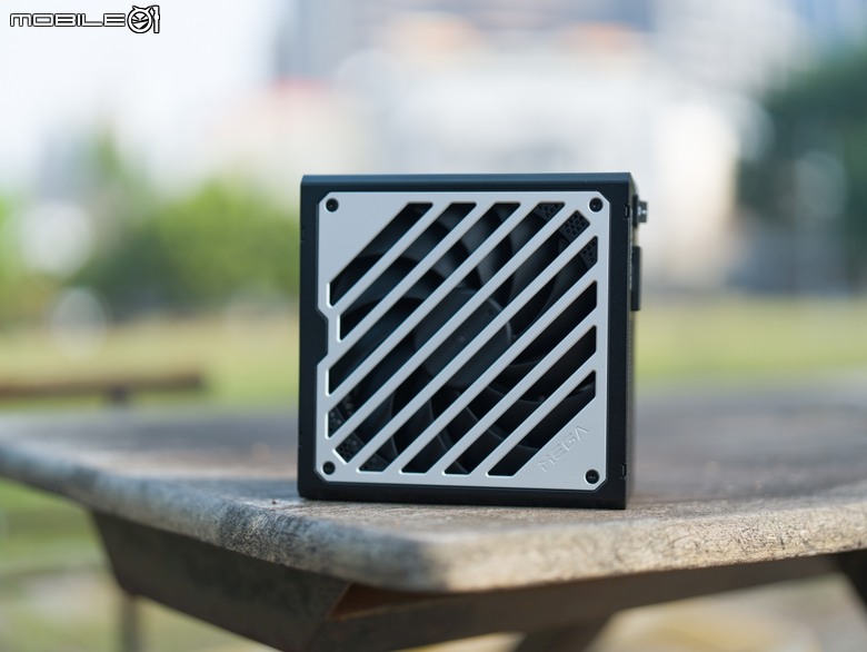 全漢MEGA GM MIT 1000W 台灣製旗艦金牌電源