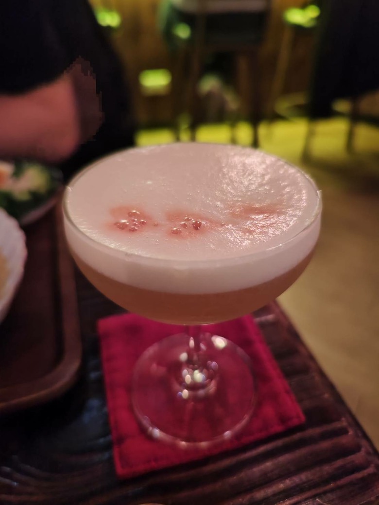 【台北東區高CP值酒吧】可以參拜媽祖的離騷酒館