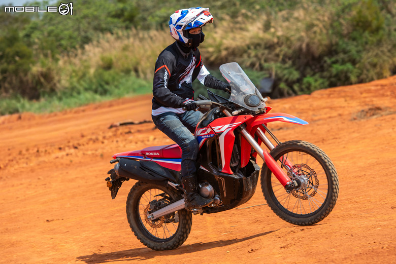 Honda Motorcycle 百位車主齊聚，硬漢英雄會看你有多硬，我在塔克越野場摔車翻了兩圈半！