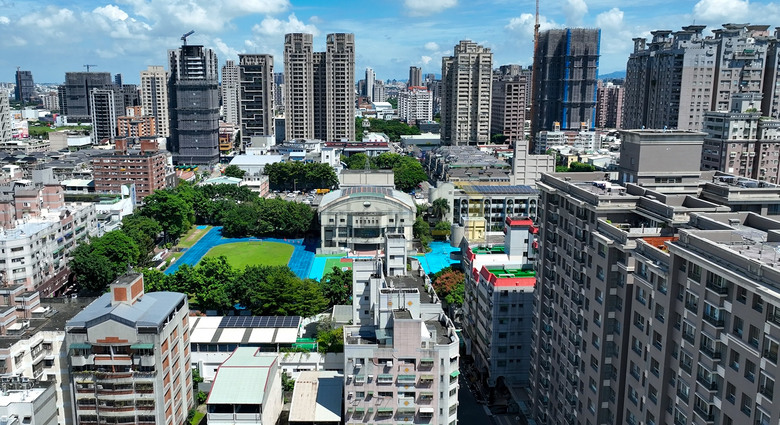 🌟 北屯【純2房雙衛浴】 走路7分鐘到綠線捷運 快速到中央公園享受重大建設 精華地段均質捷運宅 空拍分享