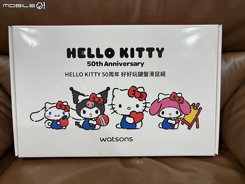 點我看大圖 MSI PRO MP273W E14A 開箱|幫女兒升級第一個學習桌面,順便讓 Hello Kitty 50週年鍵鼠正式出山