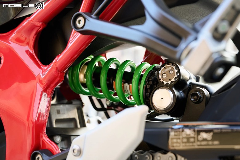 BIMOTA KB399/KB399 SE正式發表！日義精華全面濃縮！最低只需四十二萬台幣？！