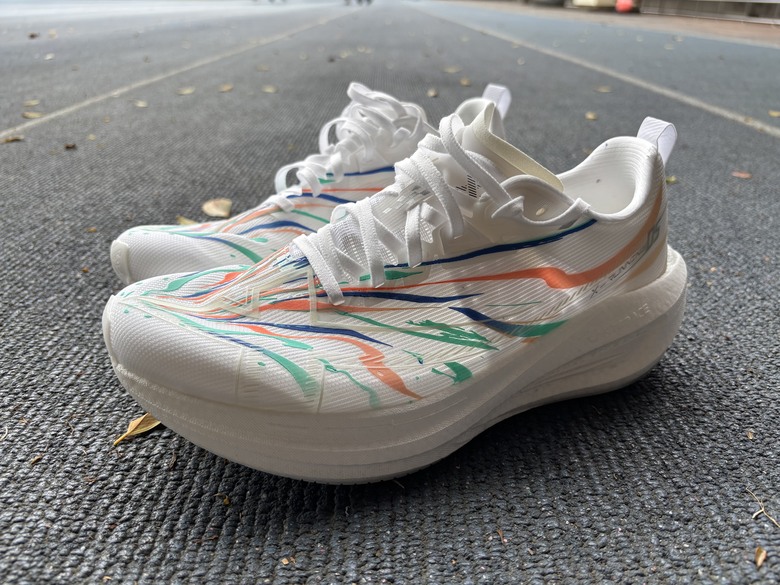 《跑鞋開箱》特步xtep「一體成型 5.0」：前驅提速，全面提升的滾動效率！