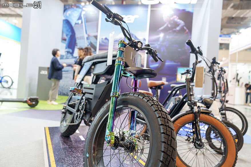 擴展都會智慧移動產品 Acer 於台北自行車展推出電輔車與電動滑板車新品