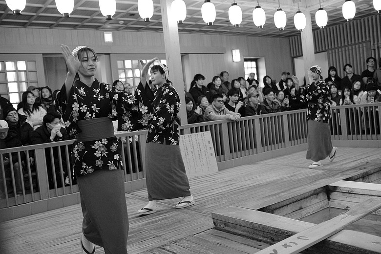 [分享] 當旅遊照少了色彩(上) — Leica M10