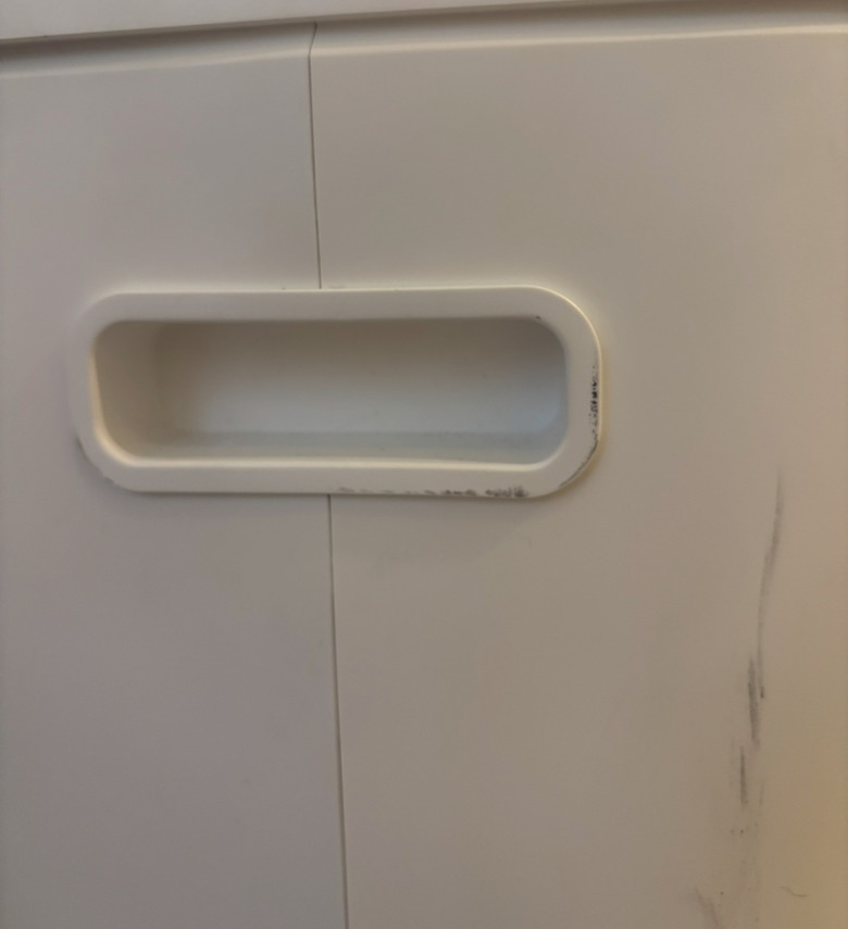 【黑特】 Electrolux 伊萊克斯除濕機 ED1031WC 面板一直壞＋維修流程差勁