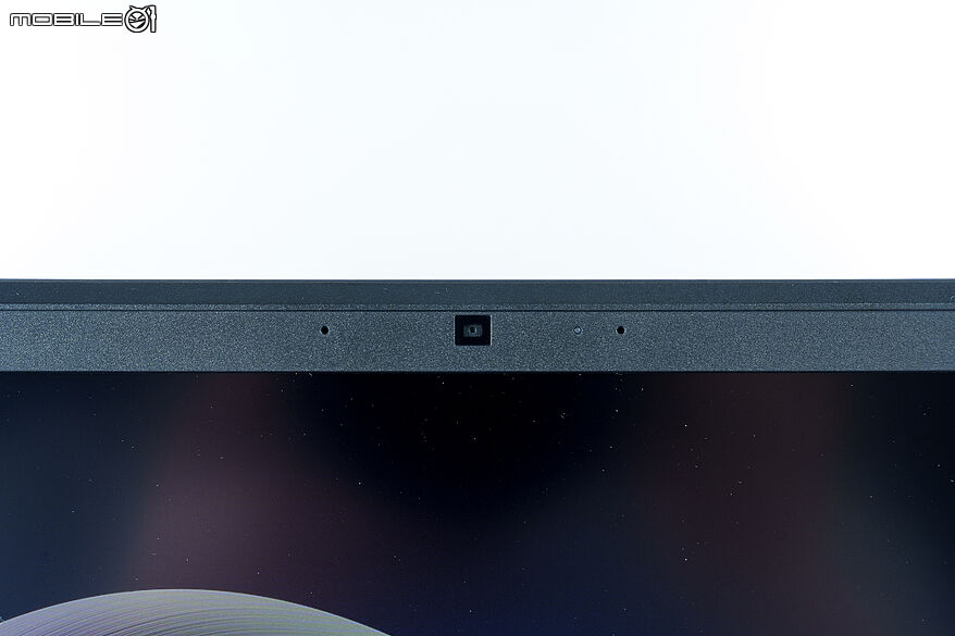 HP HyperX OMEN 15 測試報告｜潮電競宇宙的跨界效能之選