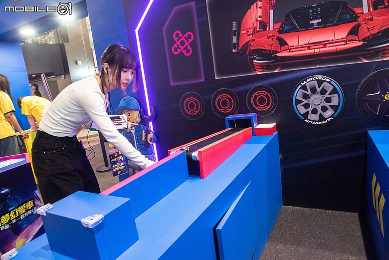 【採訪】LEGO樂高「拼出夢幻車」主題活動於台茂登場！闖關遊戲加1：1法拉利F1賽車展示！