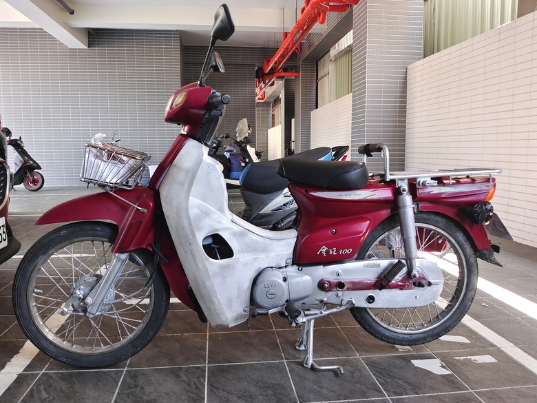 騎著國民車去越野－－廢棄縮短的古魯林道