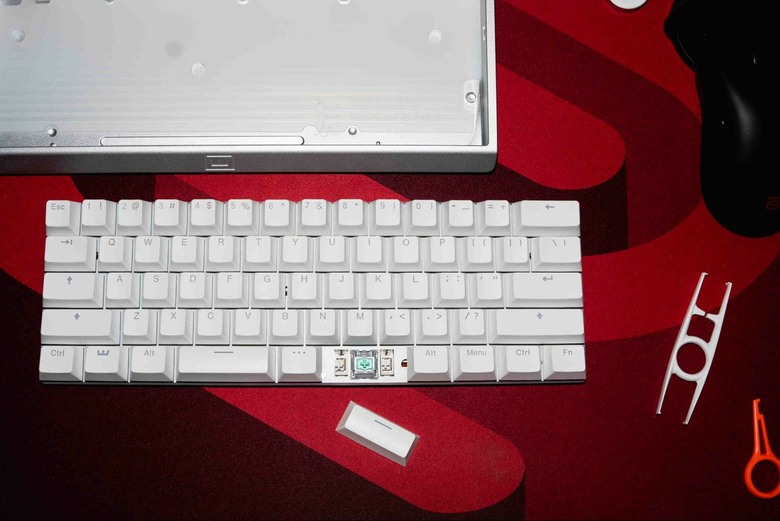 【開箱】不只是FPS專武 Wooting 60HE V2