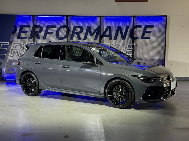新牽的Golf R Variant直接下賽道，解鎖麗寶交車啦!!