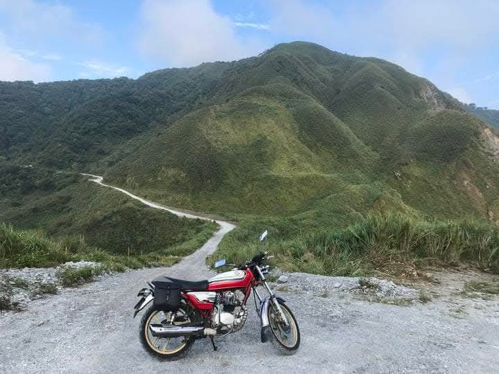 背著書包去越野--白米甕林道台泥大白山礦路