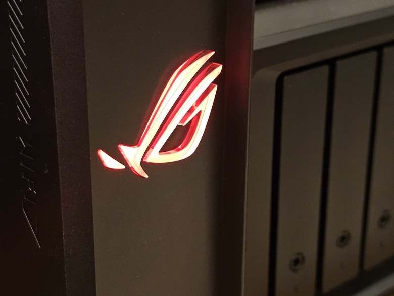 ROG STRIX GS-BE18000 WiFi 7路由器開箱