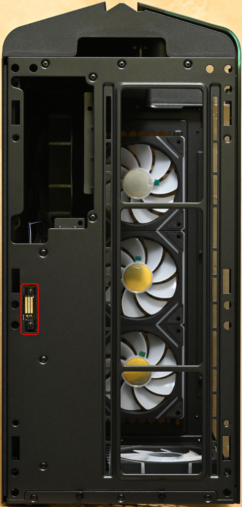 SAMA V71 BLACK機殼開箱