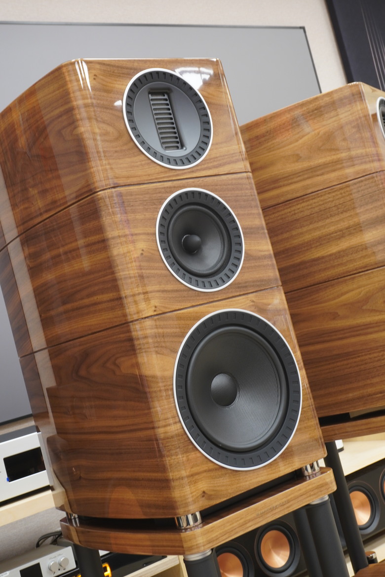 QUAD × Wharfedale 英倫血統的優雅組合--QUAD Platina Streamer + Platina Integrated Amplifier × Wharfedale Elysian 2
