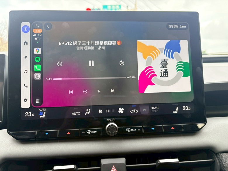 終於換上原廠主機了，第六代RAV4油電旗艦試駕分享
