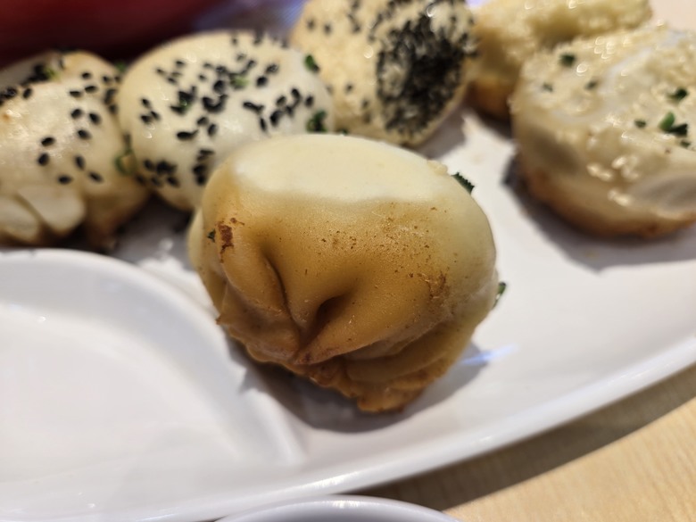 珠海拱北地下商場的小楊生煎
