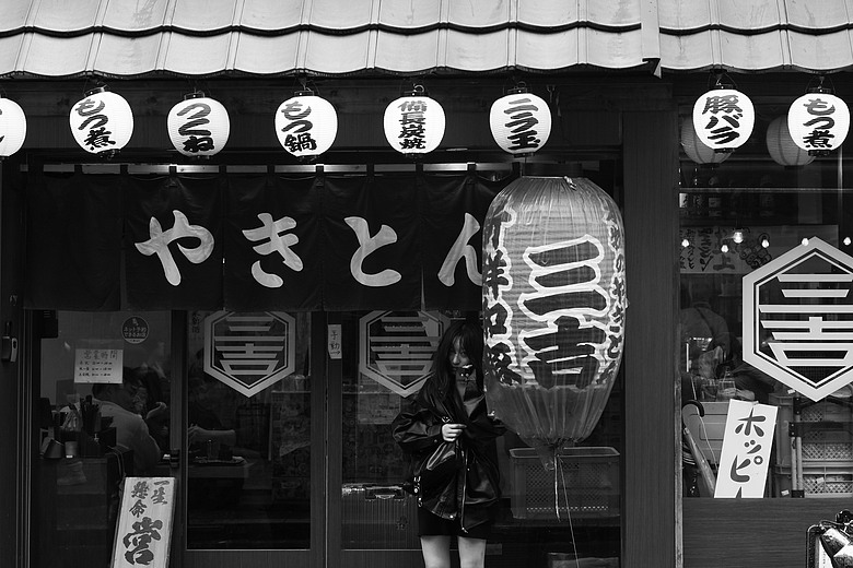 [分享] 當旅遊照少了色彩(上) — Leica M10