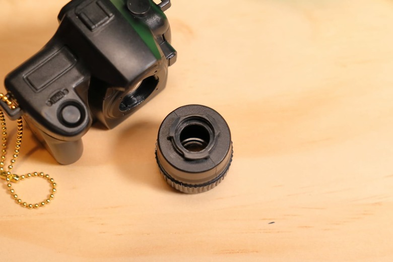 【開箱】一次購入四組「單眼相機」，做為自己的「生日禮物」 - 大漠國渡