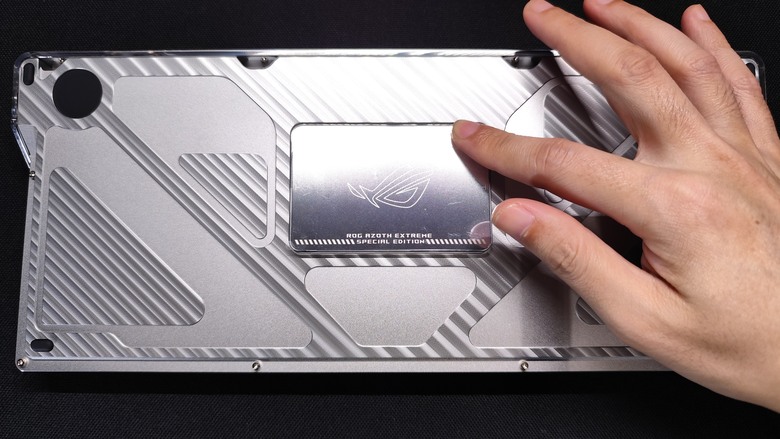 ROG 夜魔 Azoth Extreme Special Edition 銀色特別版 開箱