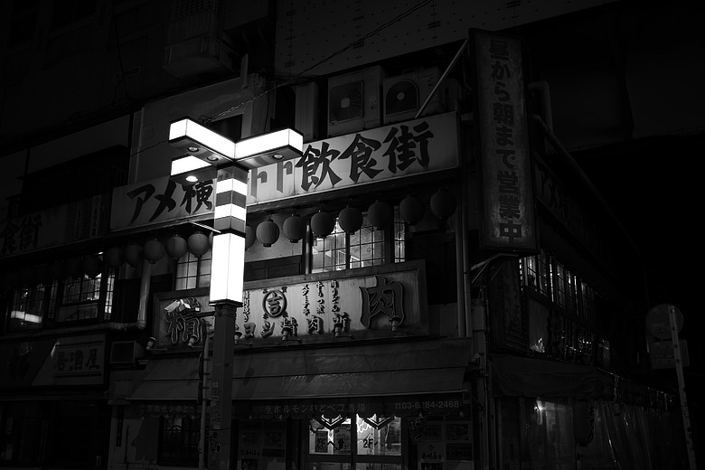 [分享] 當旅遊照少了色彩(上) — Leica M10