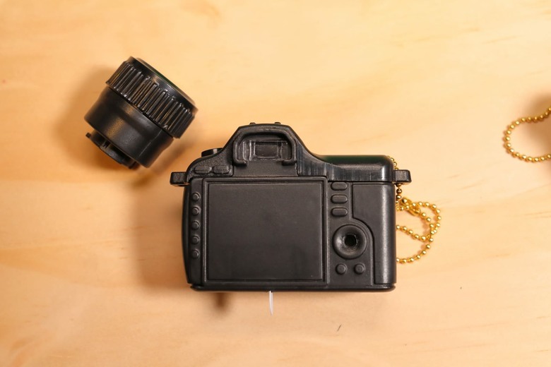 【開箱】一次購入四組「單眼相機」，做為自己的「生日禮物」 - 大漠國渡