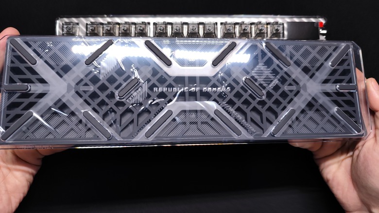 ROG 夜魔 Azoth Extreme Special Edition 銀色特別版 開箱