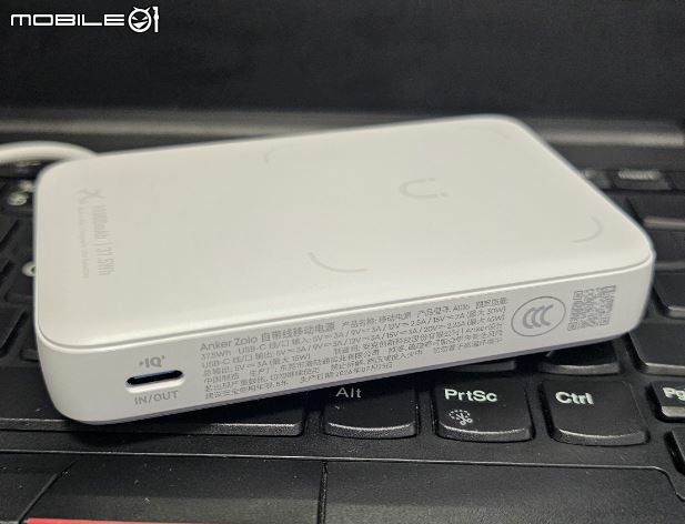 開箱 | Anker Zolo 自帶線行動電源 A1116