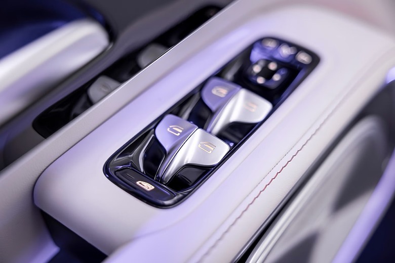 賓士將推出LM殺手,電動豪華高級箱型車2028 VLE