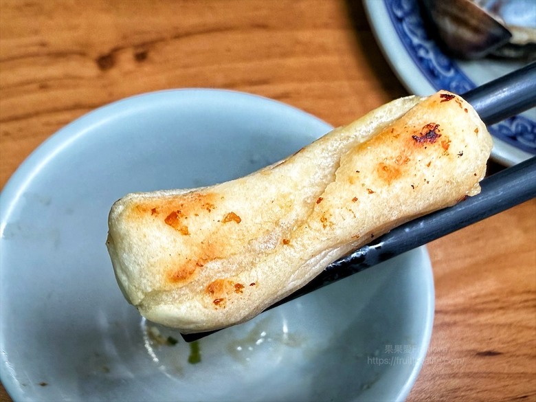 火烤兩吃吃到飽免服務費,泰式醃肉清爽嫩口,聚餐推薦